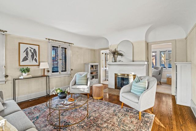 4449 N Maryland AVENUE, Shorewood, WI 53211