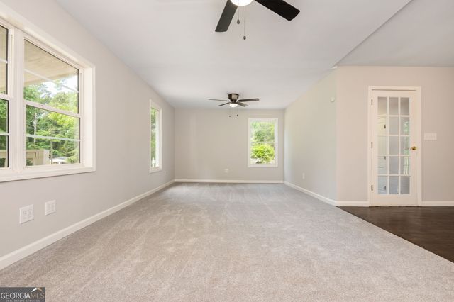 1201 Willow Court NW, Kennesaw, GA 30152