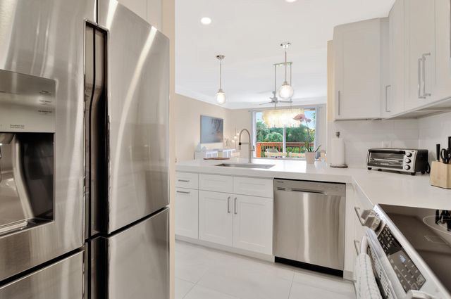 2036 Alta Meadows Lane 1407, Delray Beach, FL 33444