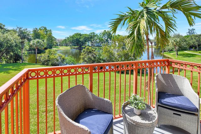 2036 Alta Meadows Lane 1407, Delray Beach, FL 33444