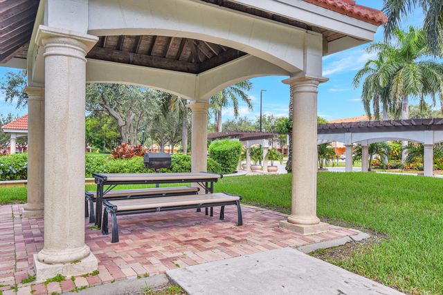 2036 Alta Meadows Lane 1407, Delray Beach, FL 33444