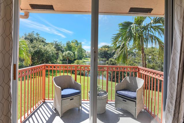 2036 Alta Meadows Lane 1407, Delray Beach, FL 33444
