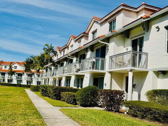 2036 Alta Meadows Lane 1407, Delray Beach, FL 33444
