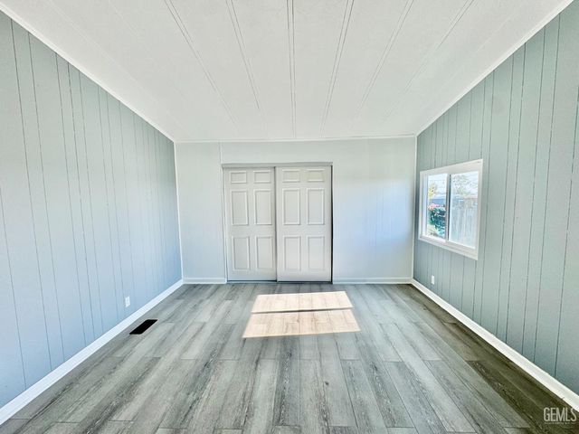 8300 Kern Canyon Road 150, Bakersfield, CA 93306