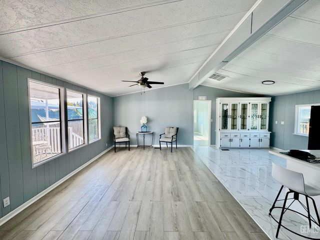 8300 Kern Canyon Road 150, Bakersfield, CA 93306