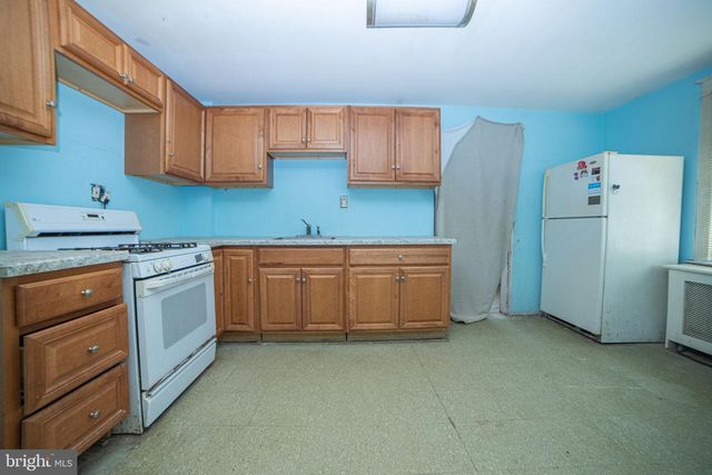 45 S BRIGHTON AVE, Upper Darby, PA 19082