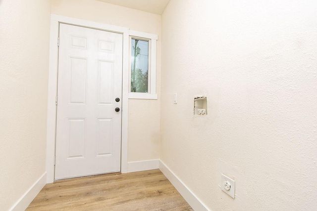 1413 Del Monte Ave, Modesto, CA 95350