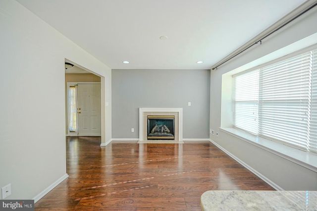 3908 GRENWICH LN, Mount Laurel, NJ 08054