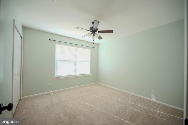 3908 GRENWICH LN, Mount Laurel, NJ 08054