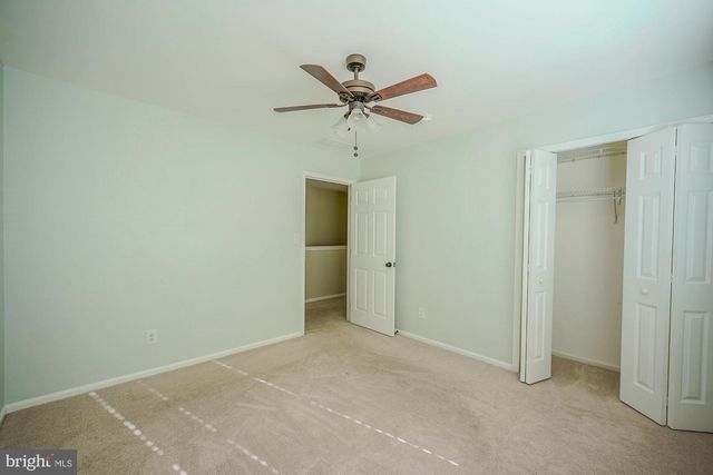 3908 GRENWICH LN, Mount Laurel, NJ 08054