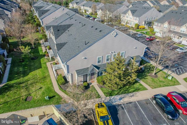 3908 GRENWICH LN, Mount Laurel, NJ 08054