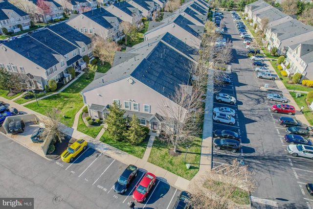 3908 GRENWICH LN, Mount Laurel, NJ 08054