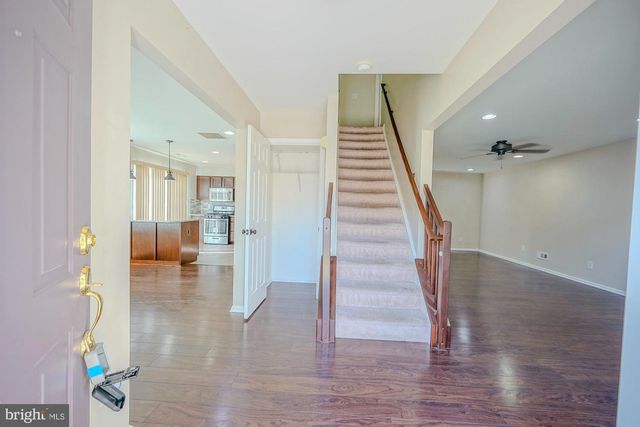 3908 GRENWICH LN, Mount Laurel, NJ 08054