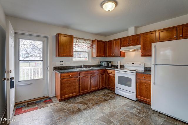 301 Carter Sells Road, Johnson City, TN 37604