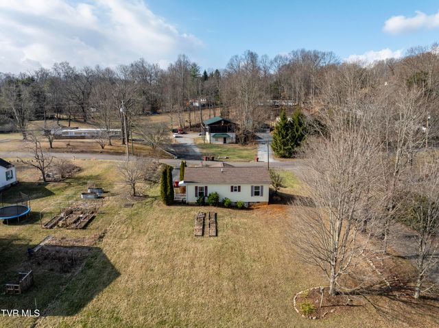 301 Carter Sells Road, Johnson City, TN 37604
