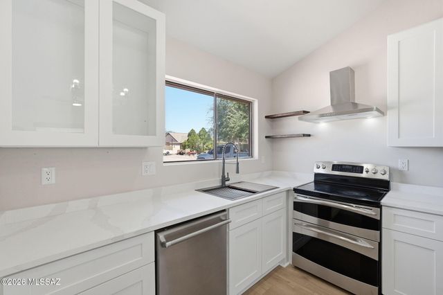 7088 S Camino Grande, Tucson, AZ 85746