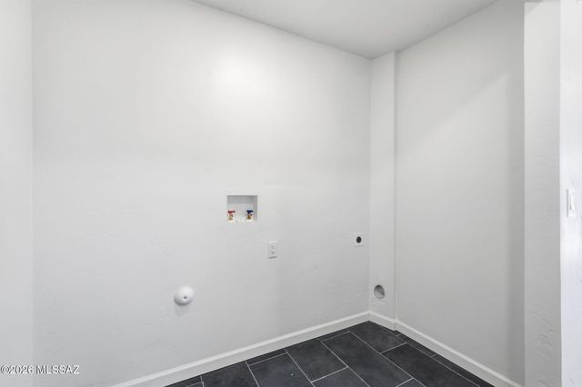 7088 S Camino Grande, Tucson, AZ 85746
