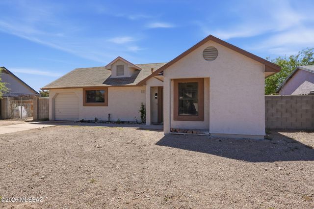 7088 S Camino Grande, Tucson, AZ 85746