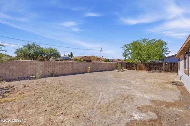 7088 S Camino Grande, Tucson, AZ 85746