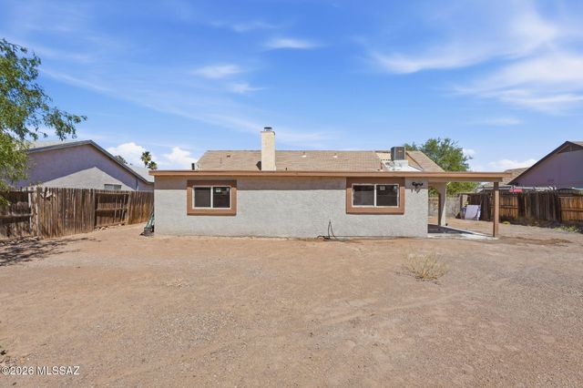 7088 S Camino Grande, Tucson, AZ 85746
