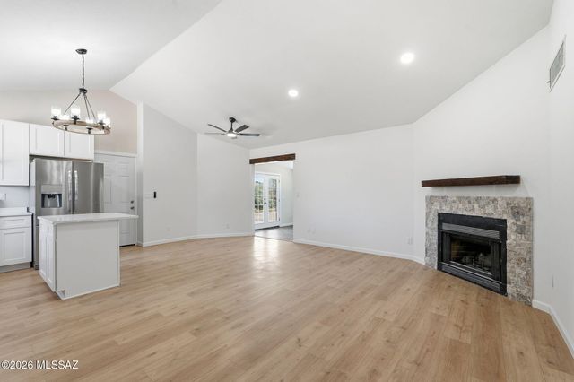 7088 S Camino Grande, Tucson, AZ 85746