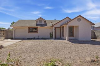 7088 S Camino Grande, Tucson, AZ 85746
