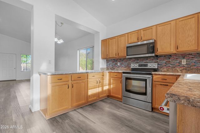 40505 N TERRITORY Trail, Anthem, AZ 85086