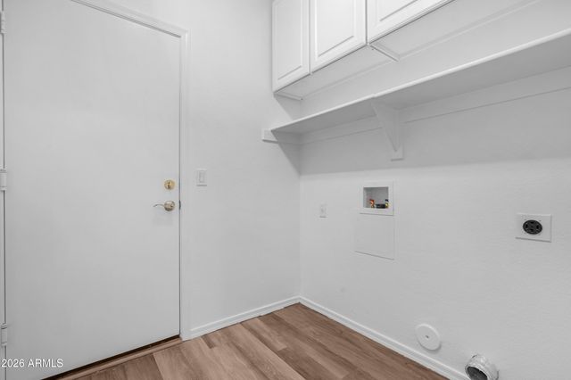 40505 N TERRITORY Trail, Anthem, AZ 85086