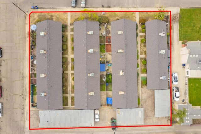 1426 Church St Apt O, Kingsburg, CA 93631