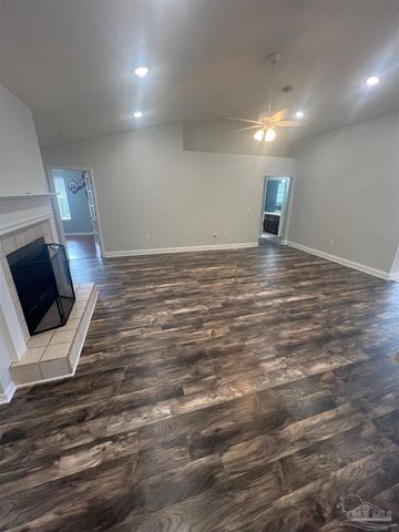 4804 Ribault Ln, Milton, FL 32570