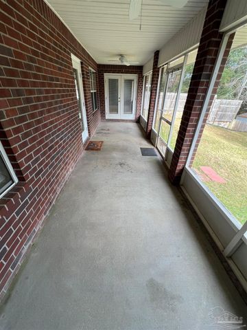 4804 Ribault Ln, Milton, FL 32570