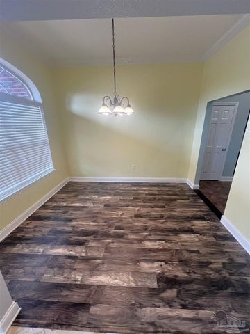 4804 Ribault Ln, Milton, FL 32570