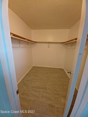 3135 Shady Dell Lane 221, Melbourne, FL 32935