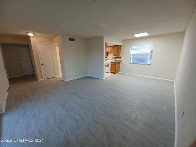 3135 Shady Dell Lane 221, Melbourne, FL 32935