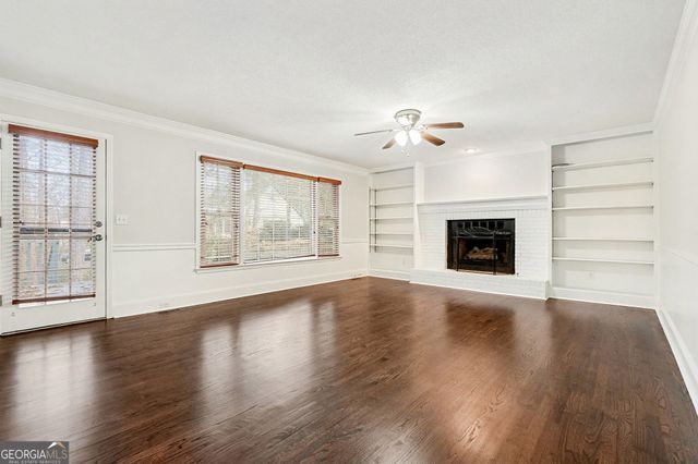 810 Deep Lake Drive NW, Kennesaw, GA 30144