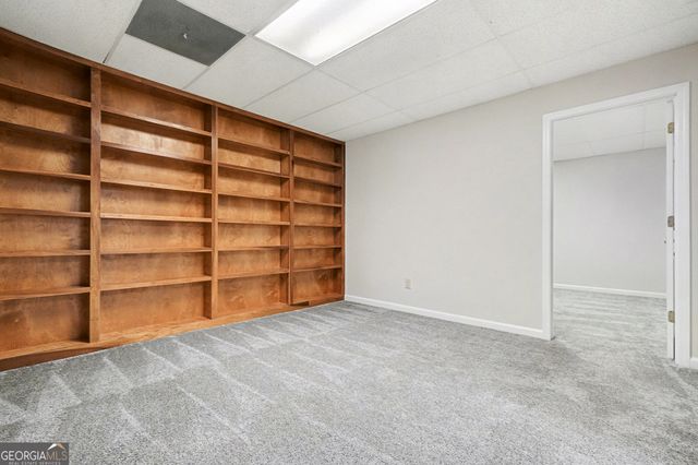 810 Deep Lake Drive NW, Kennesaw, GA 30144