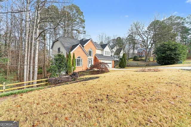 810 Deep Lake Drive NW, Kennesaw, GA 30144