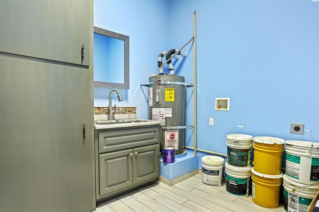 10002 N Wamba Rd, Prosser, WA 99350