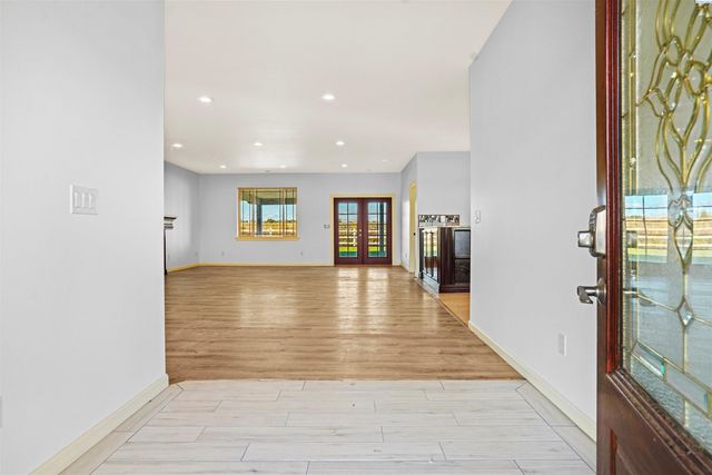 10002 N Wamba Rd, Prosser, WA 99350