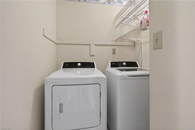 817 Snead DR, Newport News, VA 23602