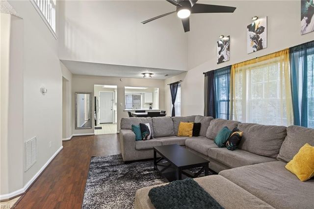 817 Snead DR, Newport News, VA 23602