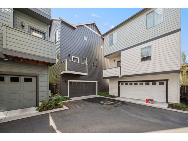 1904 Sw 144TH Ave, Beaverton, OR 97005