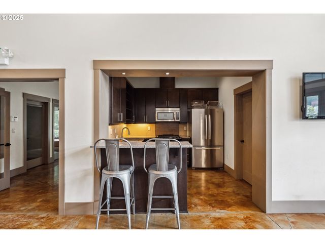 1904 Sw 144TH Ave, Beaverton, OR 97005