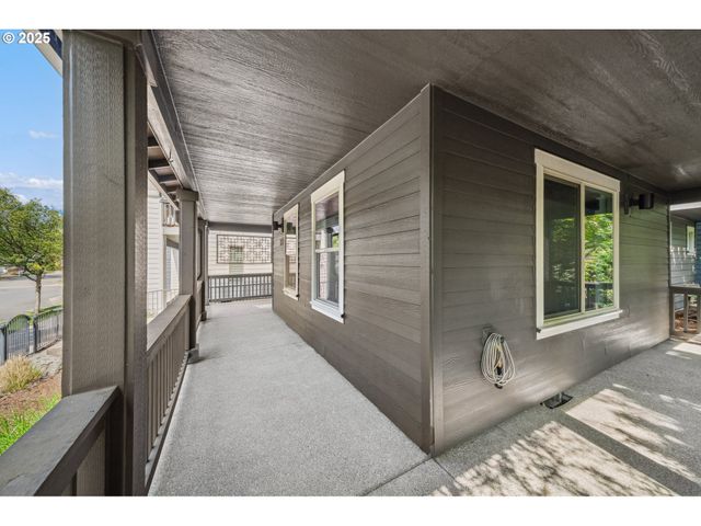 1904 Sw 144TH Ave, Beaverton, OR 97005