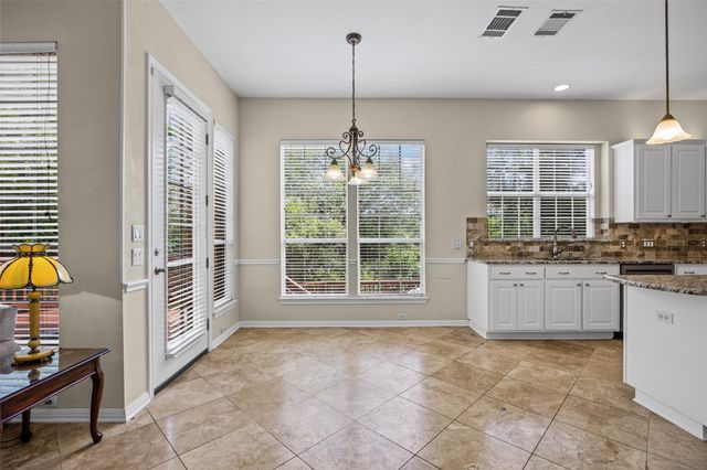 10648 Bramblecrest DR, Austin, TX 78726