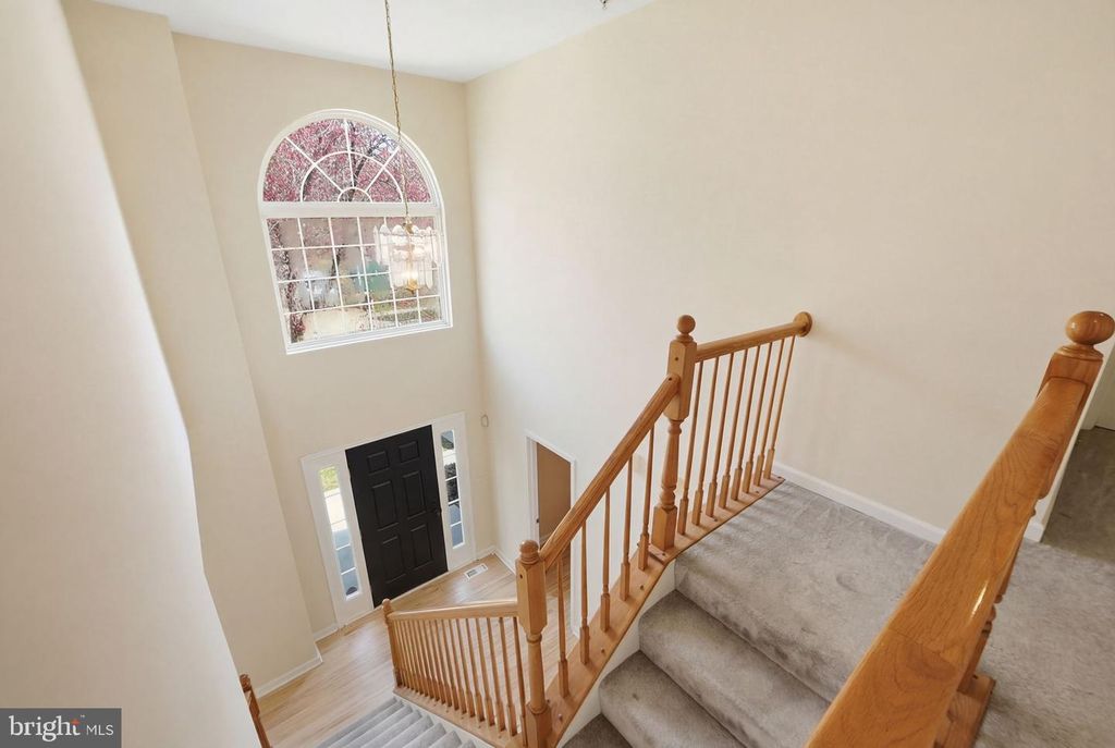 Image 20 of property listing at 8102 ASH AVE, College Park, MD 20740