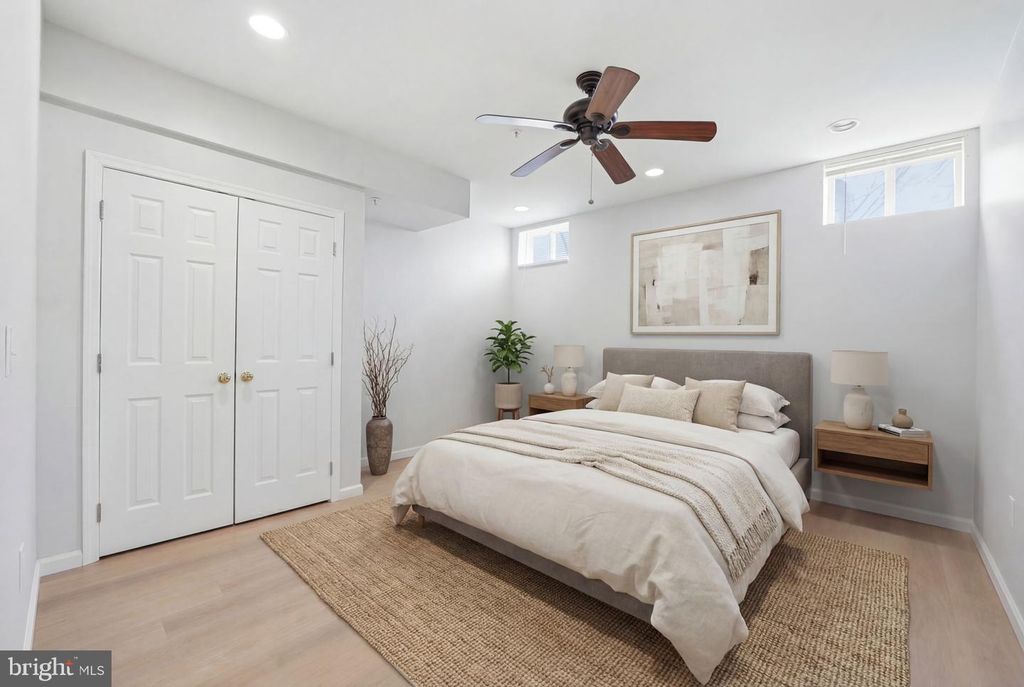 Image 39 of property listing at 8102 ASH AVE, College Park, MD 20740