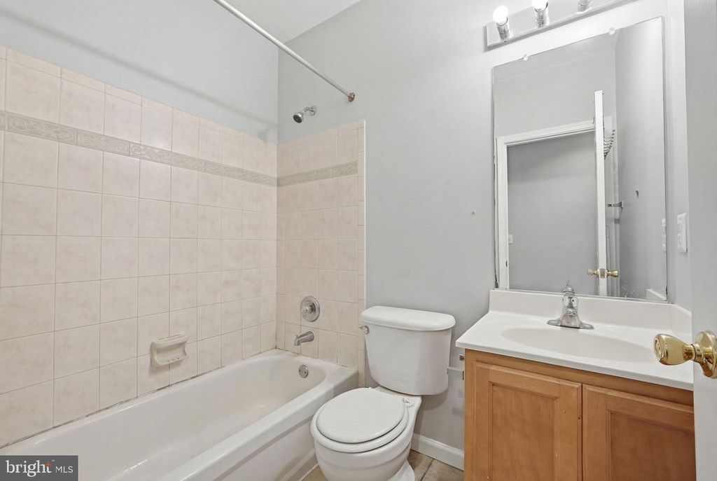Image 40 of property listing at 8102 ASH AVE, College Park, MD 20740