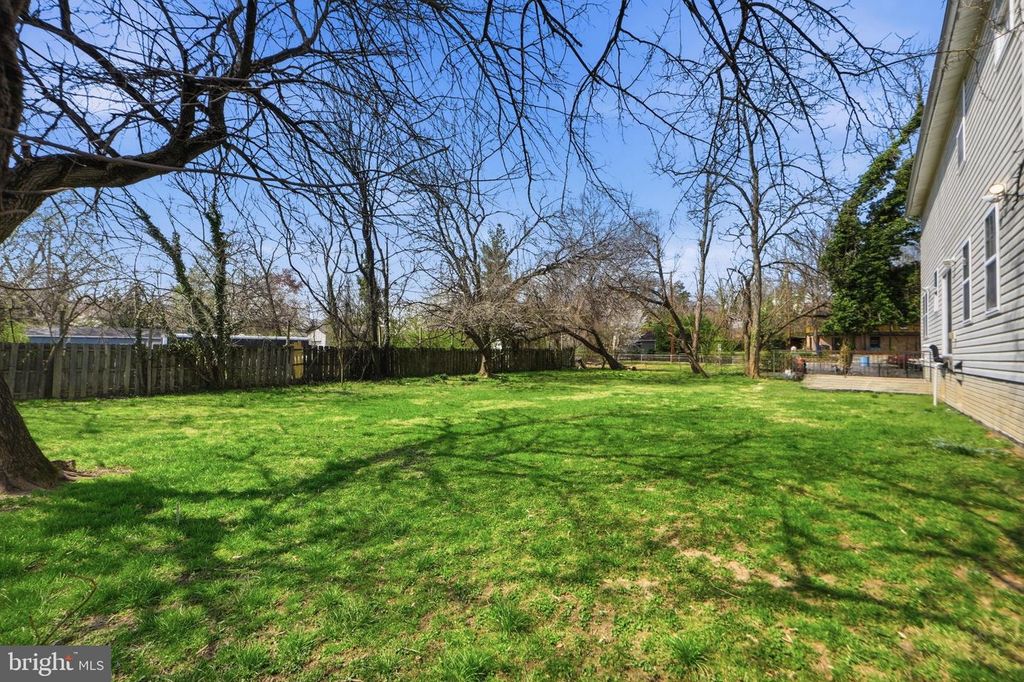 Image 43 of property listing at 8102 ASH AVE, College Park, MD 20740