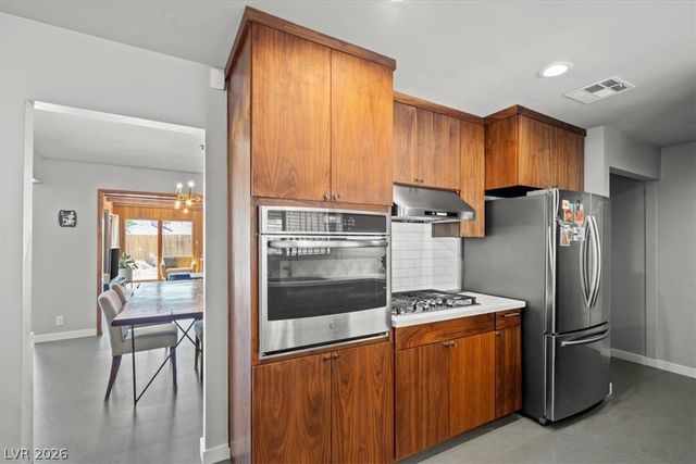 1815 8th Place, Las Vegas, NV 89104